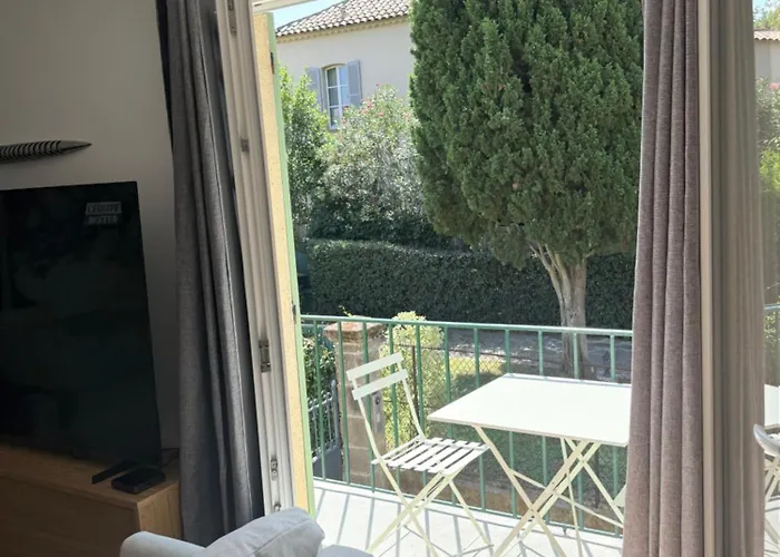 Lorette Hideway Apartmán *